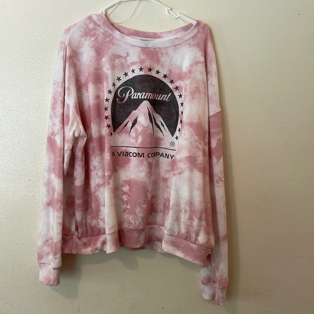 Paramount plus size crewneck fleece sweatshirt